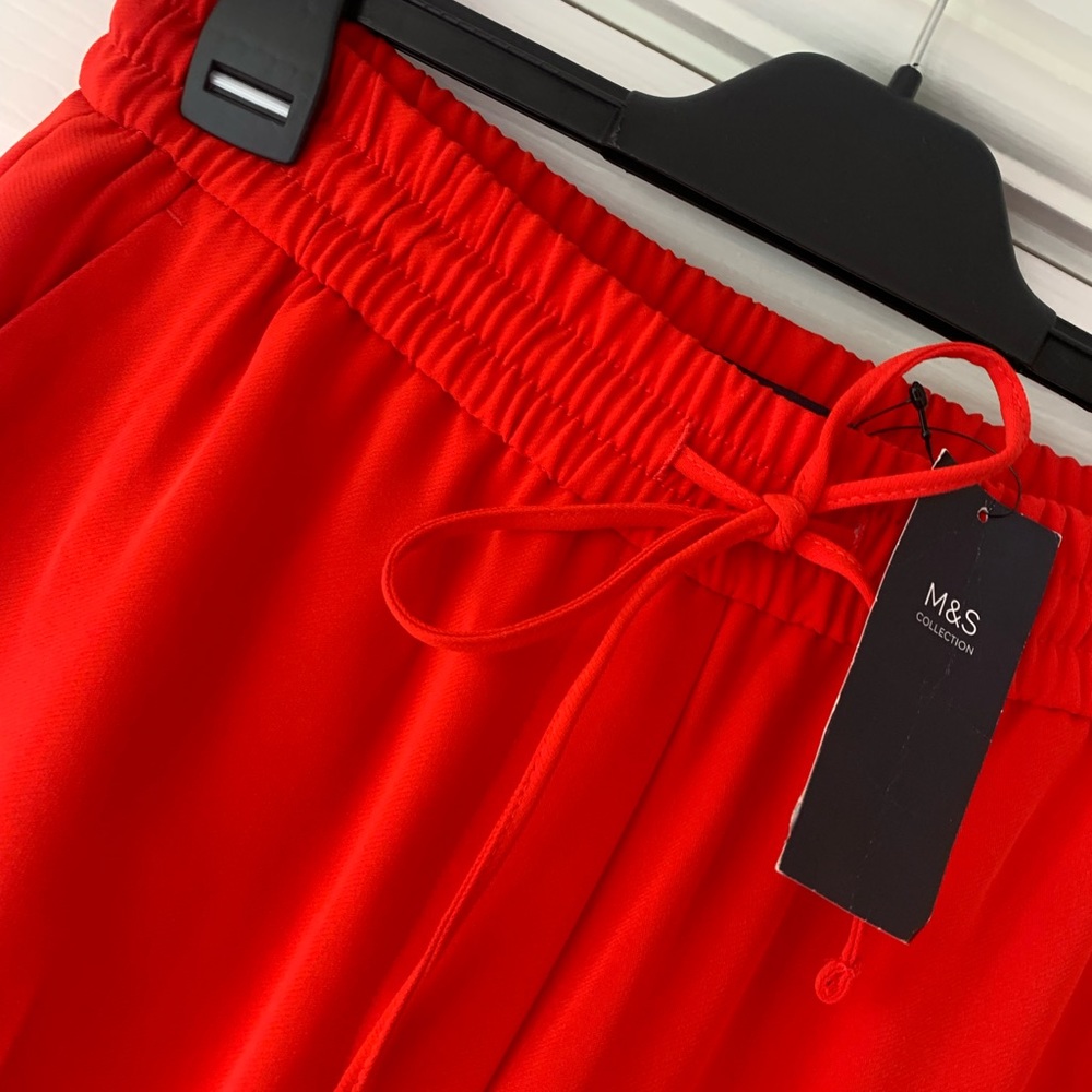 M&S wide leg trousers light weight / thin - Picture 5 of 5